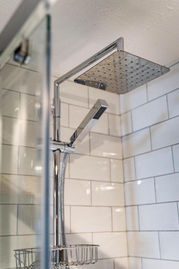 Homely And Stylish Bermondsey Apartment With Parking London Eksteriør bilde
